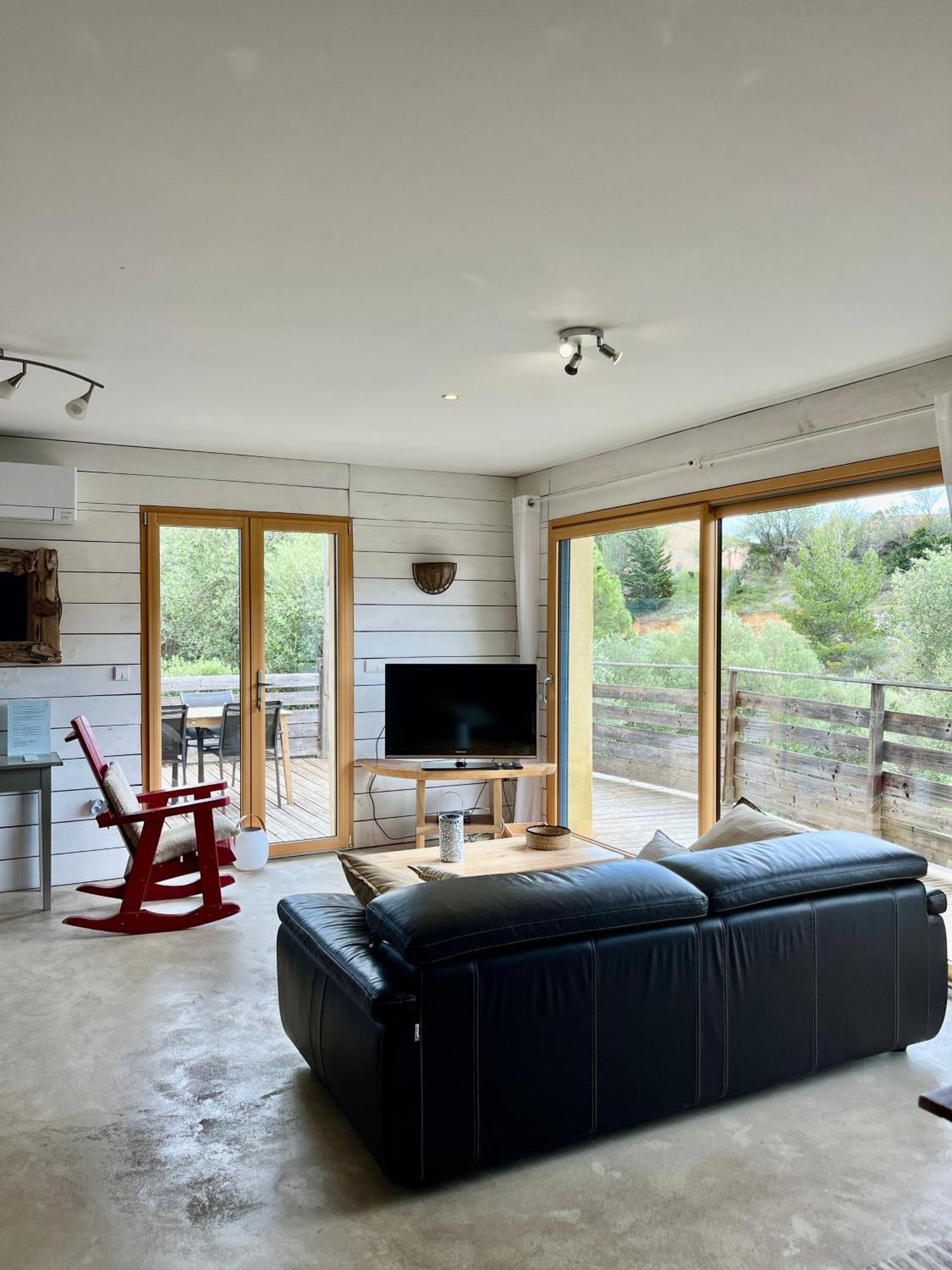 Ferienhaus La Poussada, Maisons Ecologiques Avec Vue *